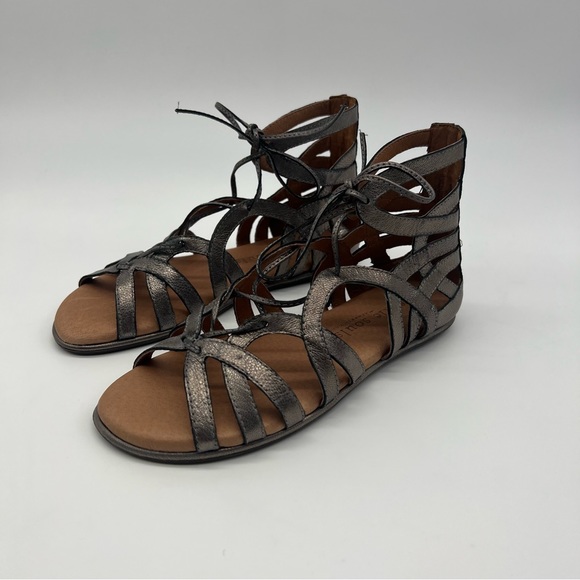 GENTLE SOULS BY KENNETH COLE 'Break My Heart 3' Cage Sandal - Picture 11 of 11